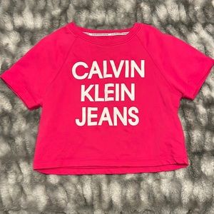 Calvin Klein Jeans Hot pink cropped shirt